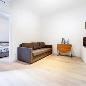 https://gramsci-2.emilia-romagnahotels.net